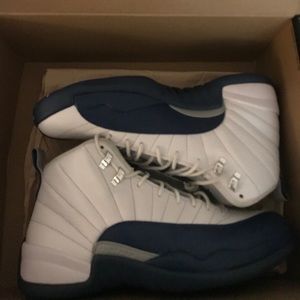 AIR JORDAN RETRO 12 FRENCH BLUE (2016)